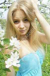 Евгения, метро Славянский бульвар
