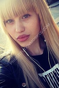 оля, метро Бульвар Адмирала Ушакова