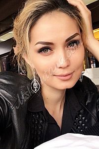 Кристина, метро Ленинский проспект