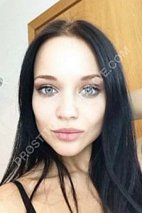 Даша, метро Парк культуры