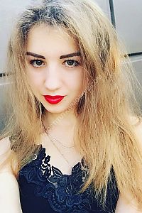 Мила, метро Полежаевская