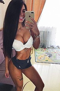 Настя, метро Филёвский парк