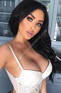 Вика, метро Раменки