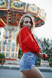 катя, метро Хорошёво