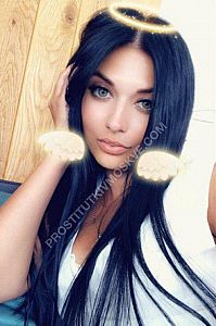 Катя, метро Улица Горчакова