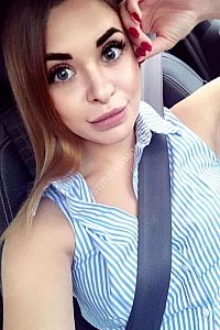 Юля, метро Алексеевская