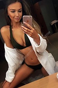 Дарина, метро Домодедовская