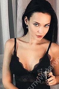 Карина, метро Сретенский бульвар