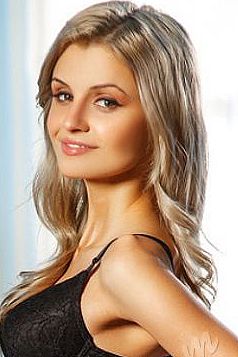 Ирина, метро Динамо