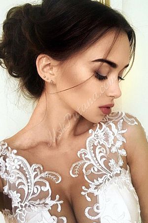 Таисия, метро Славянский бульвар