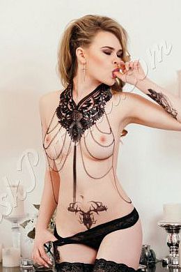Юлия, метро Люблино