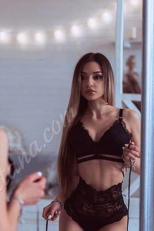 Аня, метро Семёновская