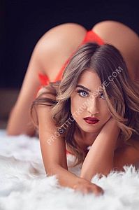 Лена, метро Борисово