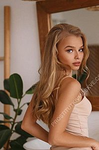 Василиса, метро Рижская