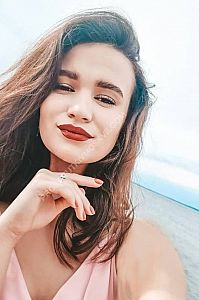 Лена, метро Мякинино