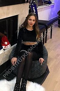 Лена, метро Лужники