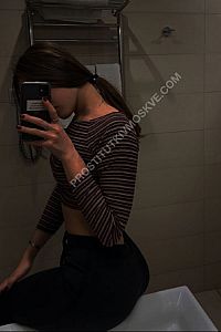 Лена, метро Студенческая