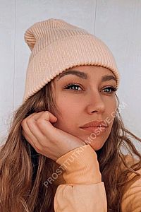Лена, метро Улица Скобелевская