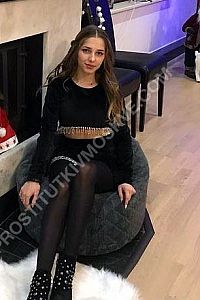 Анжелла, метро Улица Горчакова
